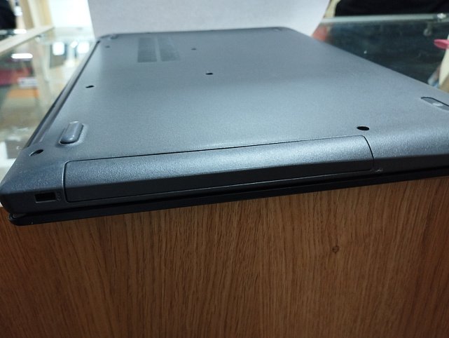 Ноутбук Lenovo IdeaPad 330-15IKB (Intel Core i7-8550U/8Gb/SSD250Gb) (33692621) 7