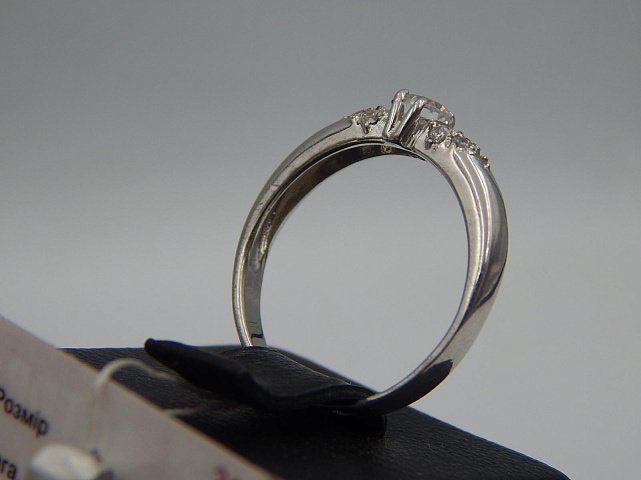 Серебряное кольцо с цирконием (30514429) 2