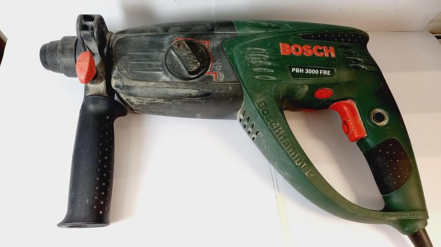 Перфоратор Bosch PBH 3000 FRE 0