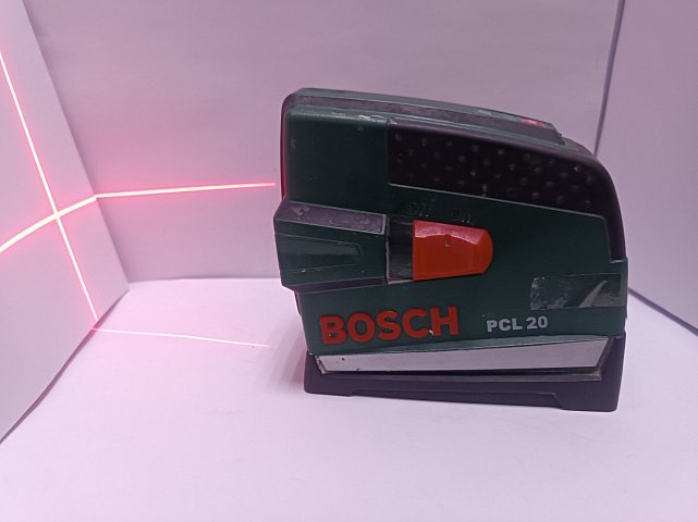 Лазерний нівелір Bosch PCL 20 0