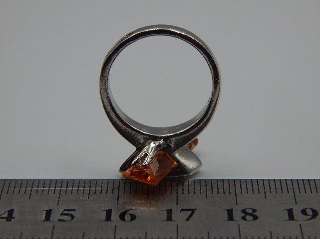 Серебряное кольцо с цирконием (33847307) 3