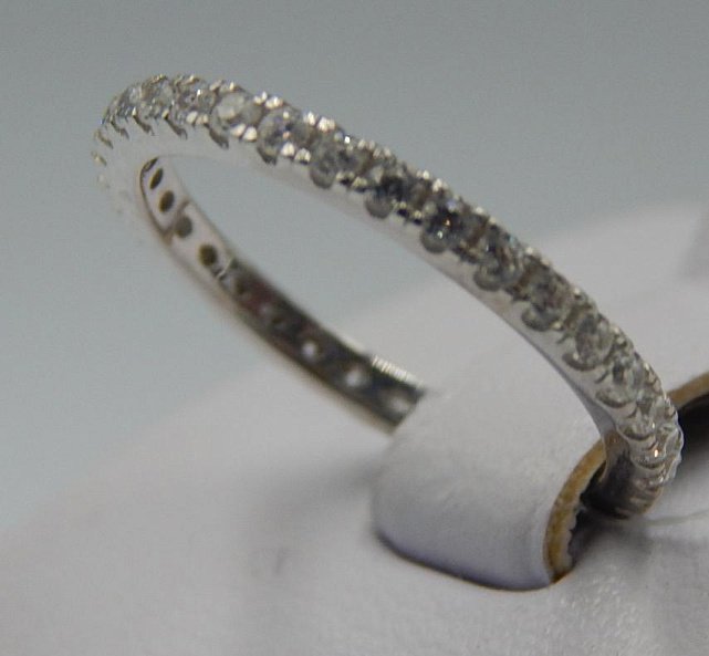 Серебряное кольцо с цирконием (32504854) 1