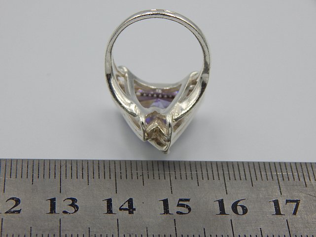 Серебряное кольцо с цирконием (31098440) 4