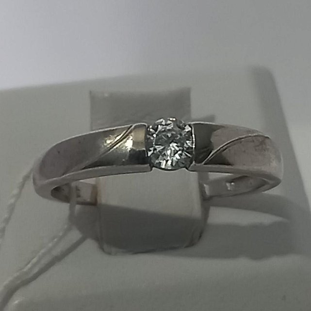 Серебряное кольцо с цирконием (31933294) 0