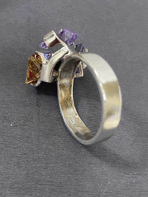 Серебряное кольцо с цирконием (31303341) 7