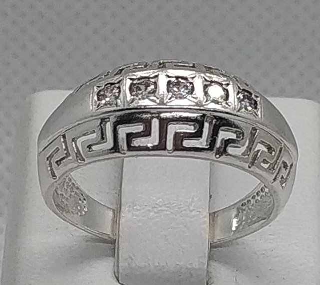 Серебряное кольцо с цирконием (30198222) 0