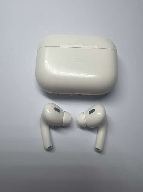 Наушники TWS Apple AirPods Pro 2nd generation with MagSafe (MQD83) 1