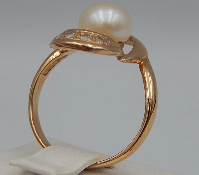 Кольцо из красного золота с жемчугом и цирконием (32394003) 3