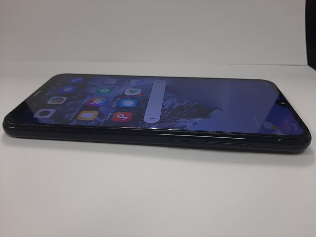 Xiaomi Redmi Note 8 4/64GB Black  4