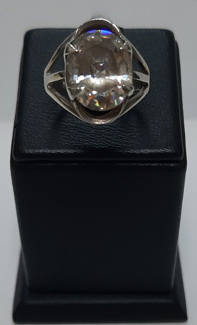 Серебряное кольцо с цирконием (30538677) 1