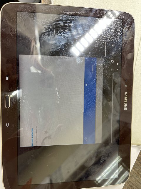 Планшет Samsung Galaxy Tab 3 GT-P5220 16Gb 6