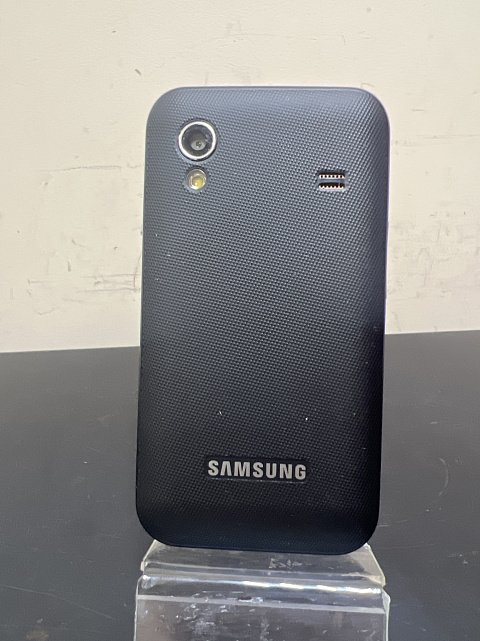 Samsung Galaxy Ace (GT-S5830i) 3
