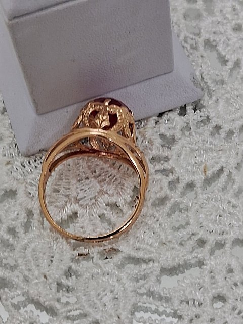 Кольцо из красного золота с корундом (33152394)  5
