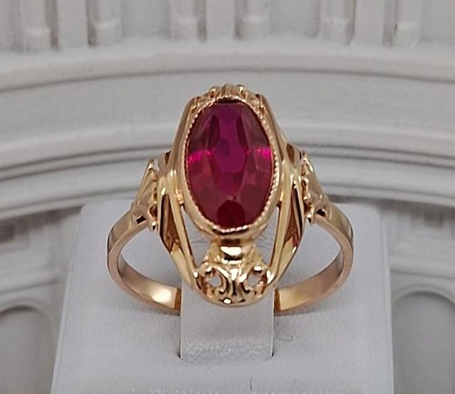 Кольцо из красного золота с корундом (32349488)  0