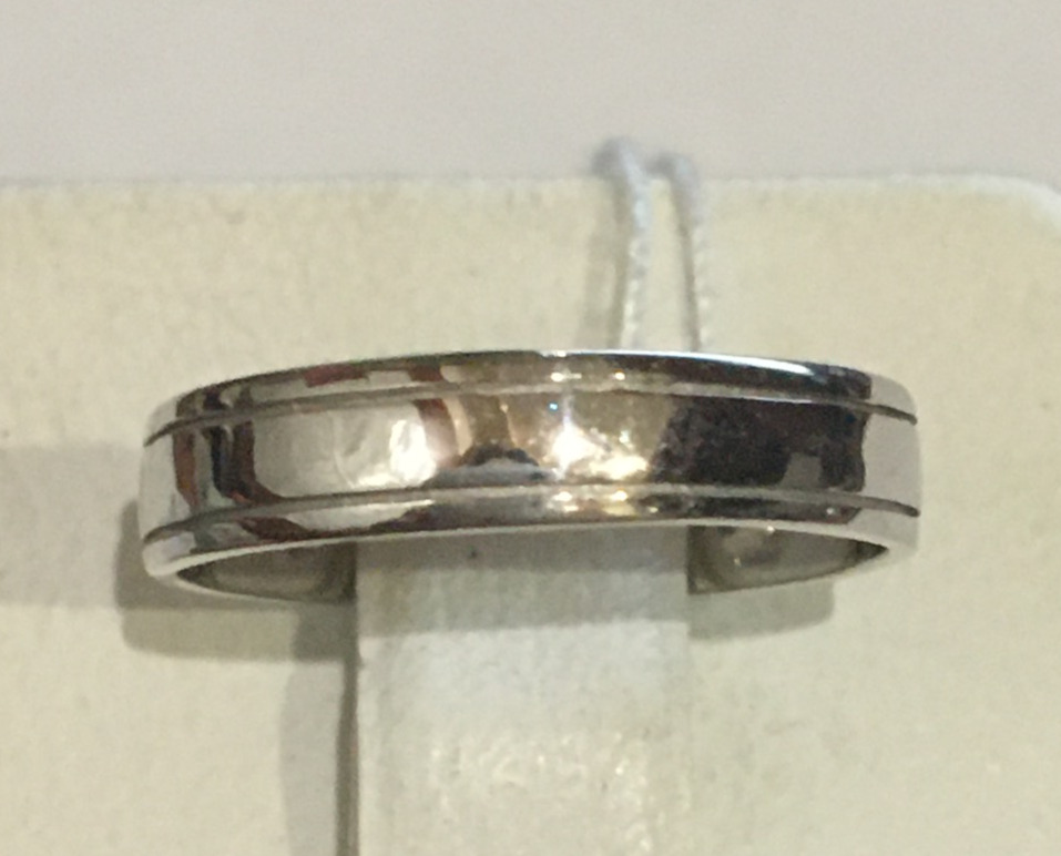 Обручальное кольцо из белого золота (15872321) 0
