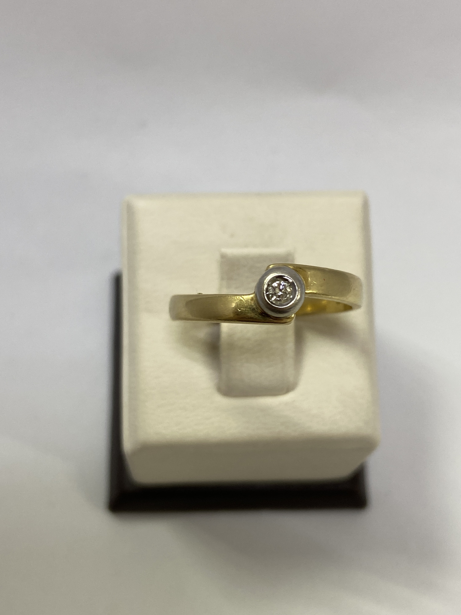 Кольцо из желтого и белого золота с бриллиантом (-ми) (32892610) 1