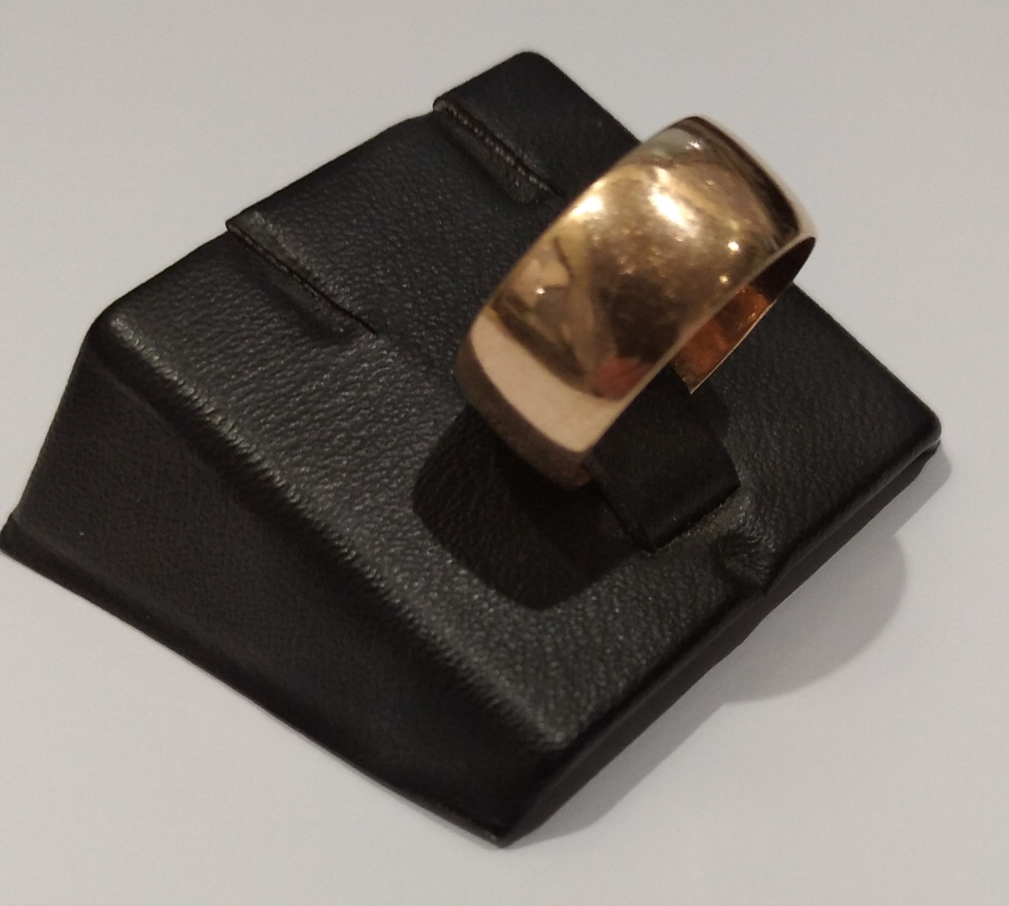 Обручальное кольцо из красного золота (33338867) 1