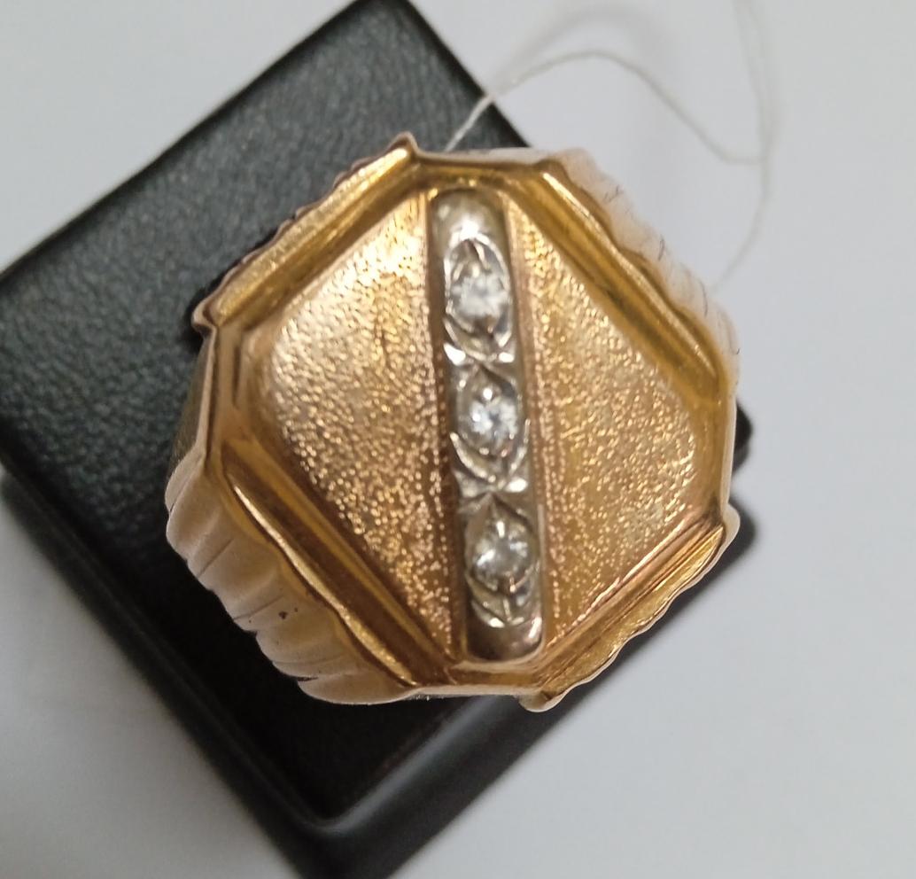 Перстень из красного и белого золота с цирконием (32376216)  0