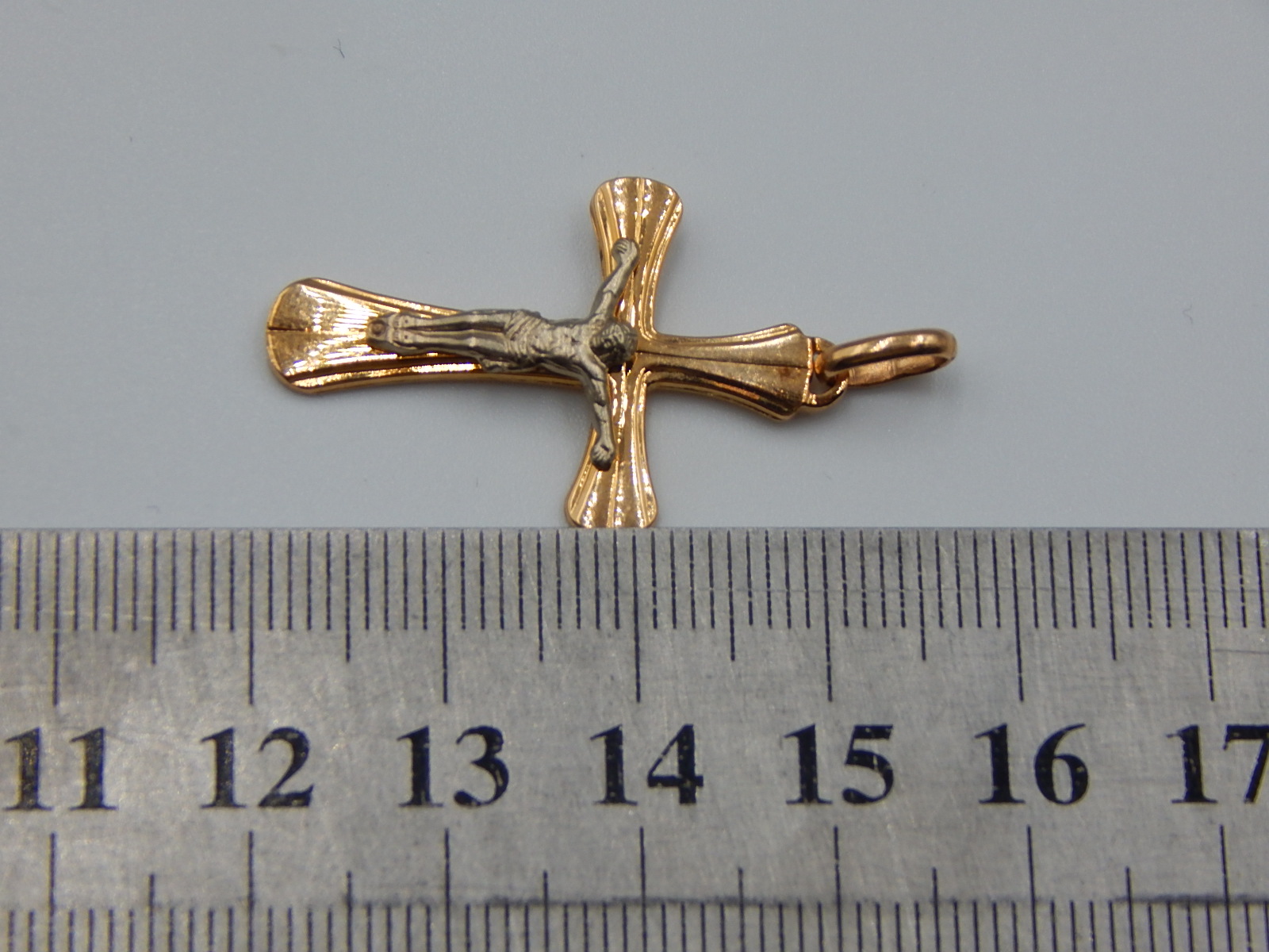 Подвес-крест из красного и белого золота (32848282) 4