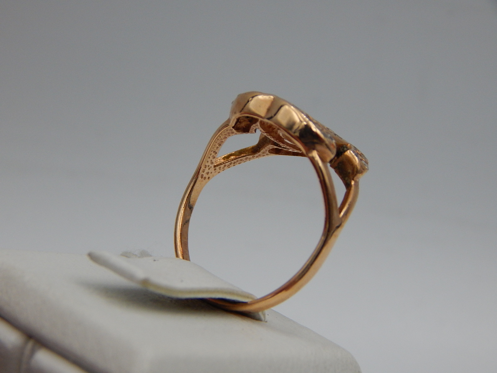 Кольцо из красного золота с цирконием (33682872) 2