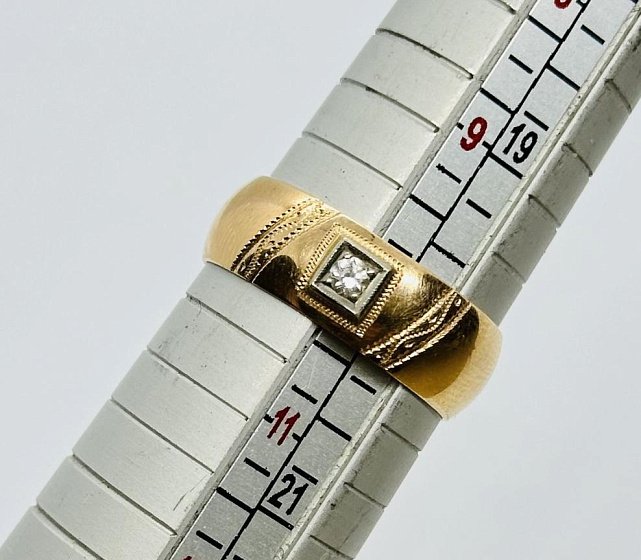 Обручальное кольцо из красного и белого золота с бриллиантом (-ми) (33752357)  2