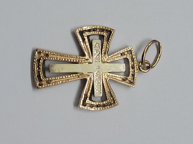 Подвес-крест из красного и белого золота с цирконием (33338882) 1