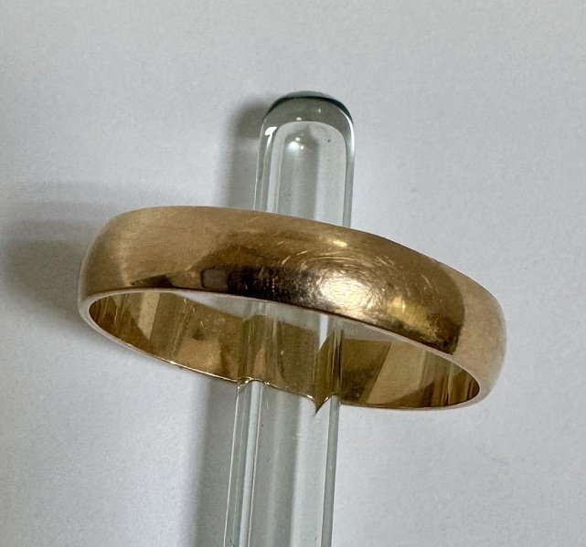 Обручальное кольцо из красного золота (33731734) 0