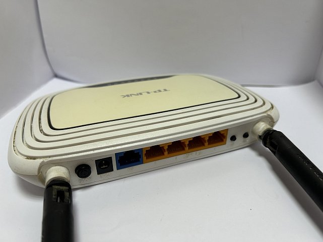 Wi-Fi роутер TP-LINK TL-WR841N 2