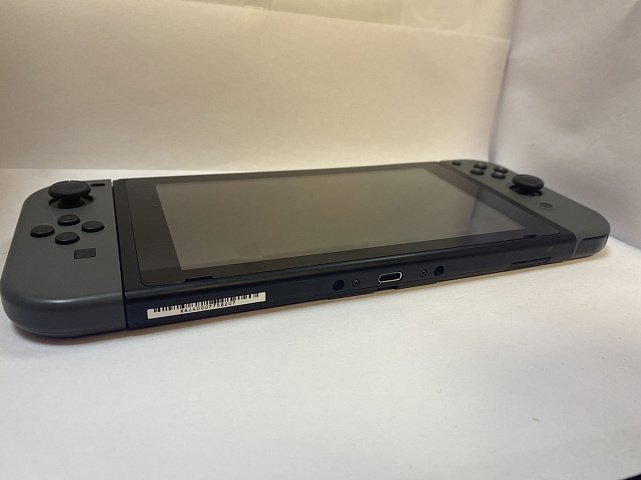 Ігрова приставка Nintendo Switch (HAC-001) 3
