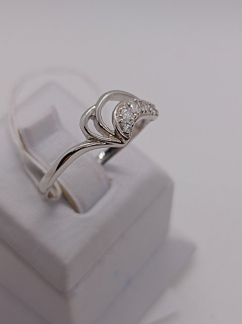 Серебряное кольцо с цирконием (33777530) 1