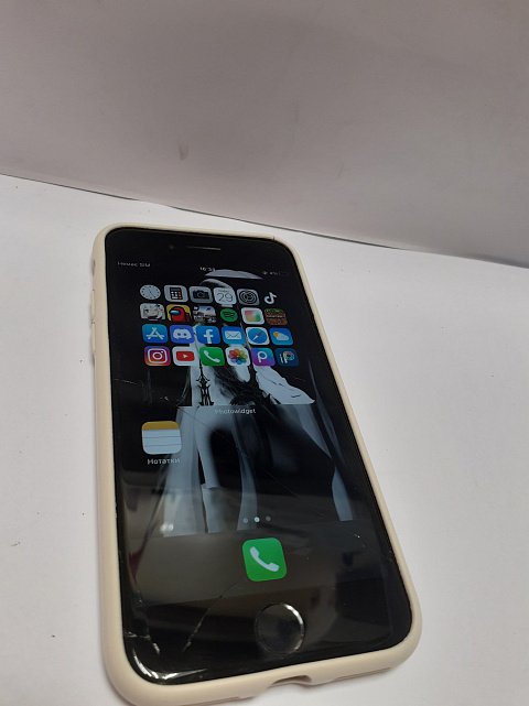 Apple iPhone 7 32Gb Black 0