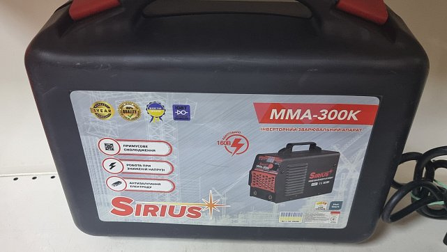 Сварочный инвертор Sirius MMA-300K 3