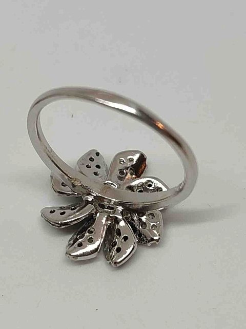 Серебряное кольцо с цирконием (33774914) 3