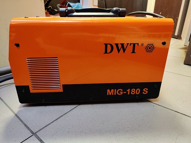Сварочный аппарат DWT инвертор DC MIG-180 S 0