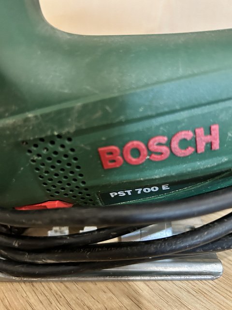 Електролобзик Bosch PST 700 E 2