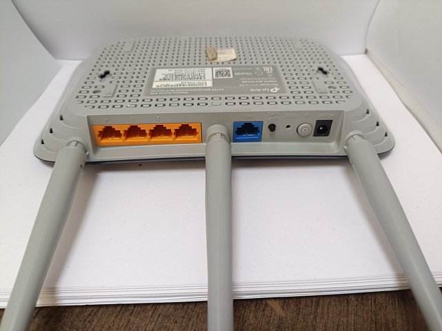 Wi-Fi роутер TP-LINK Archer C20 2